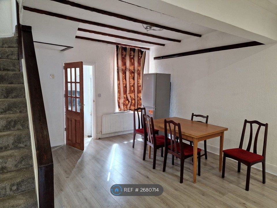 Property photo 3 of 12 Dining Room