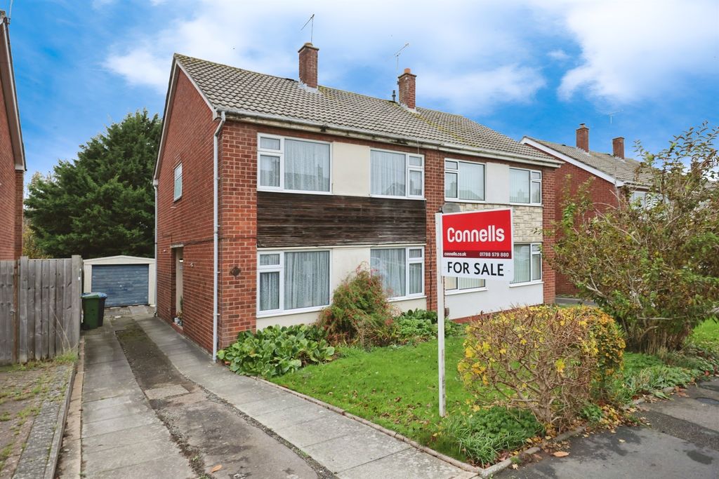 Property photo 1 of 16