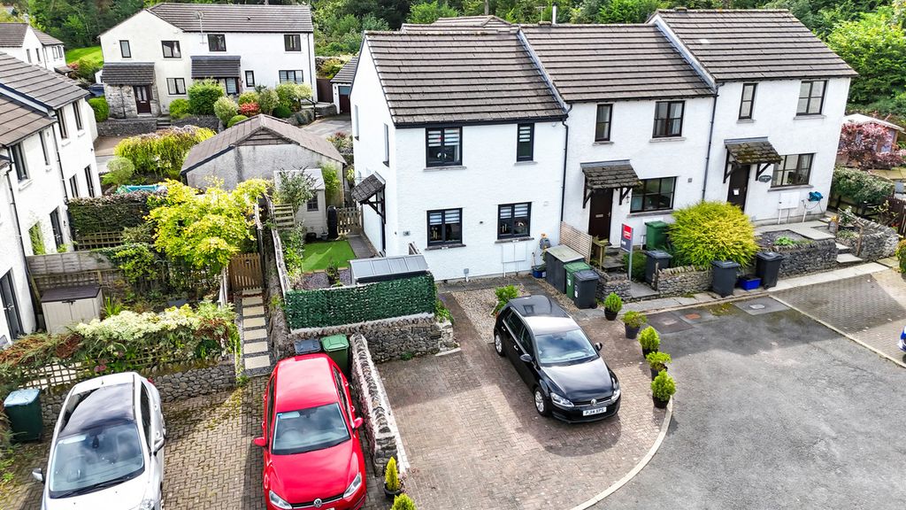 Property photo 1 of 31