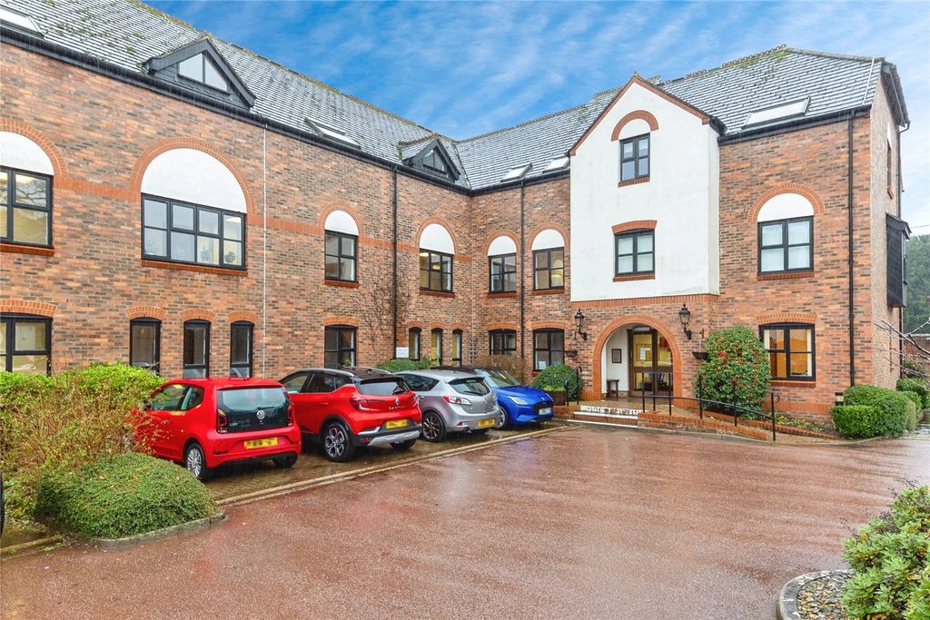 Property photo 1 of 23 Picture No. 22