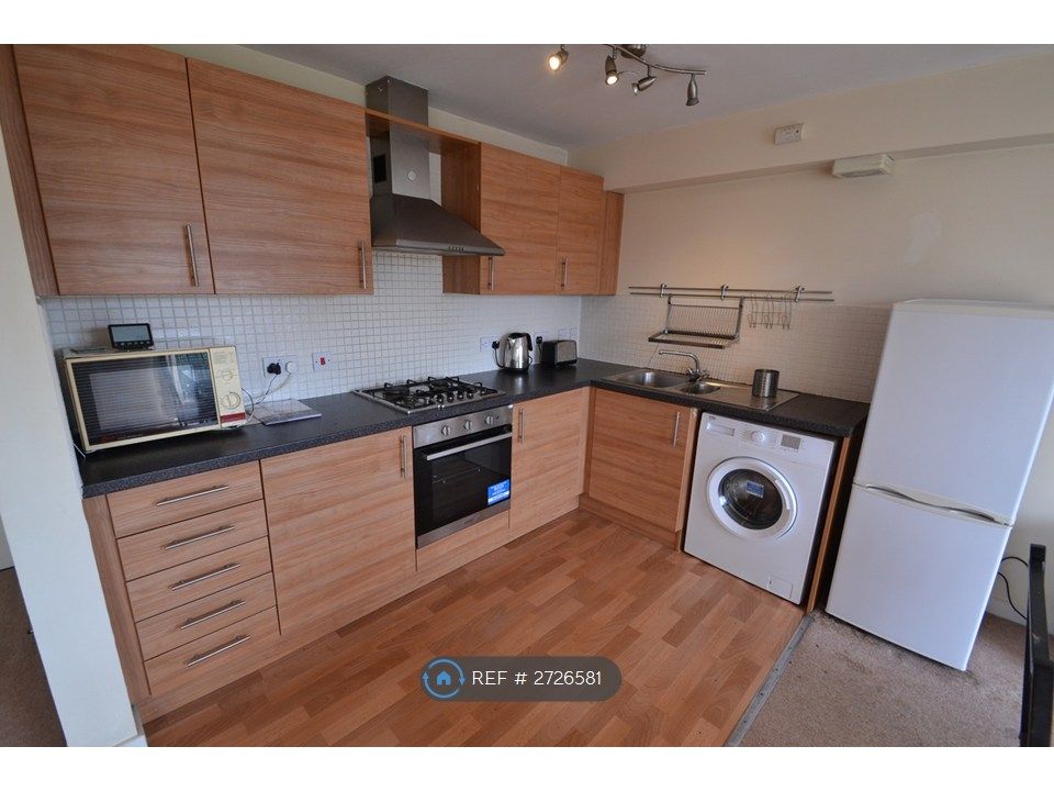 Property photo 3 of 9