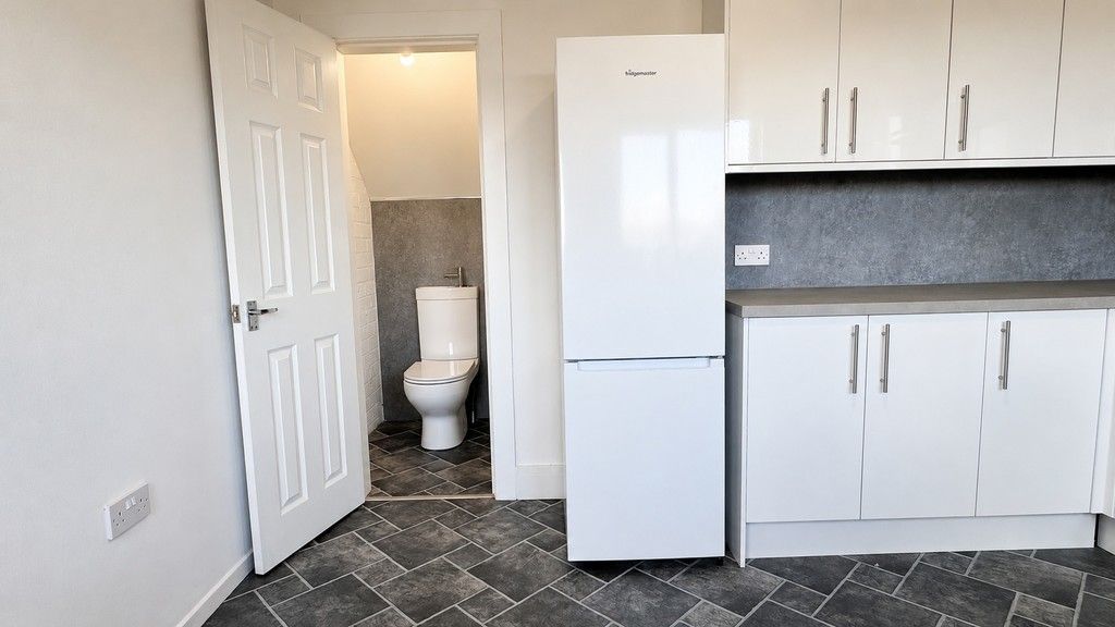 Property photo 3 of 21 3