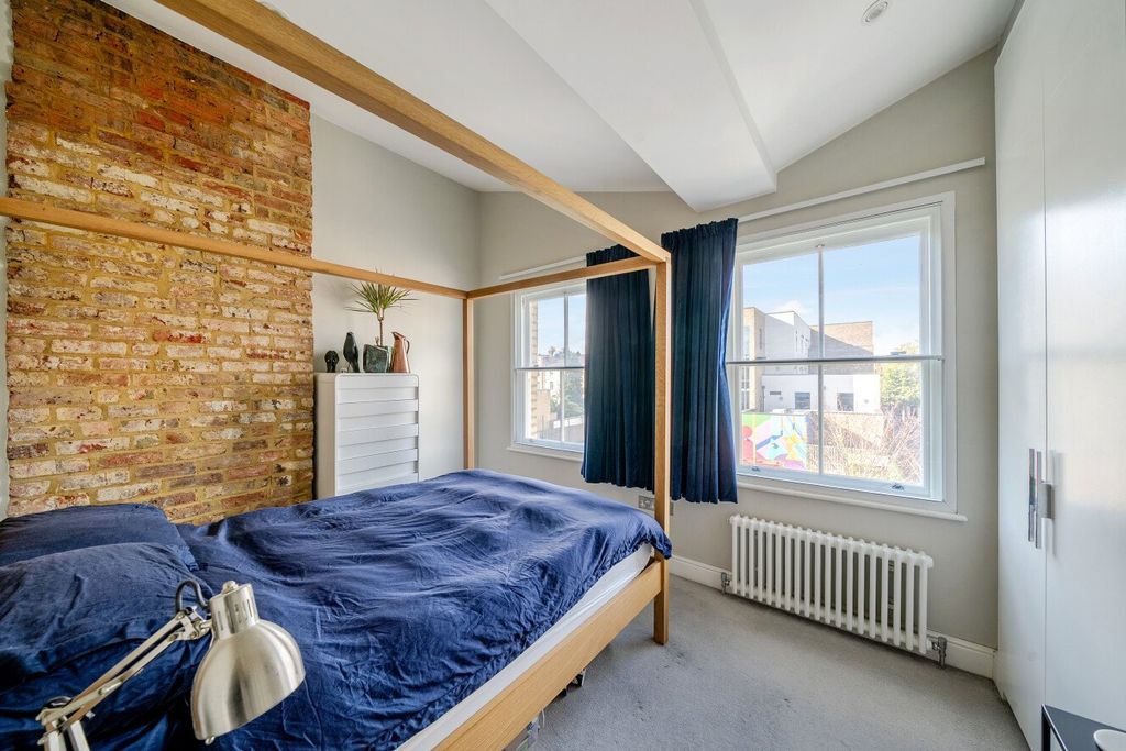 Property photo 3 of 10 Picture No. 13