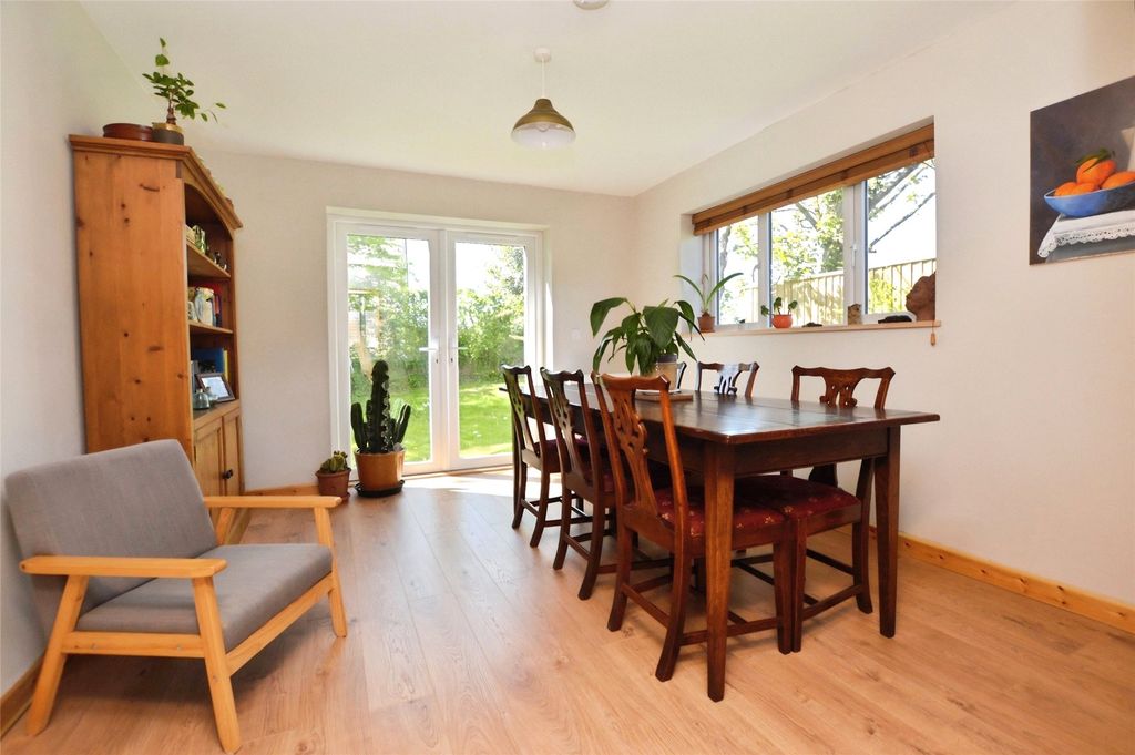 Property photo 2 of 18 Dining Room