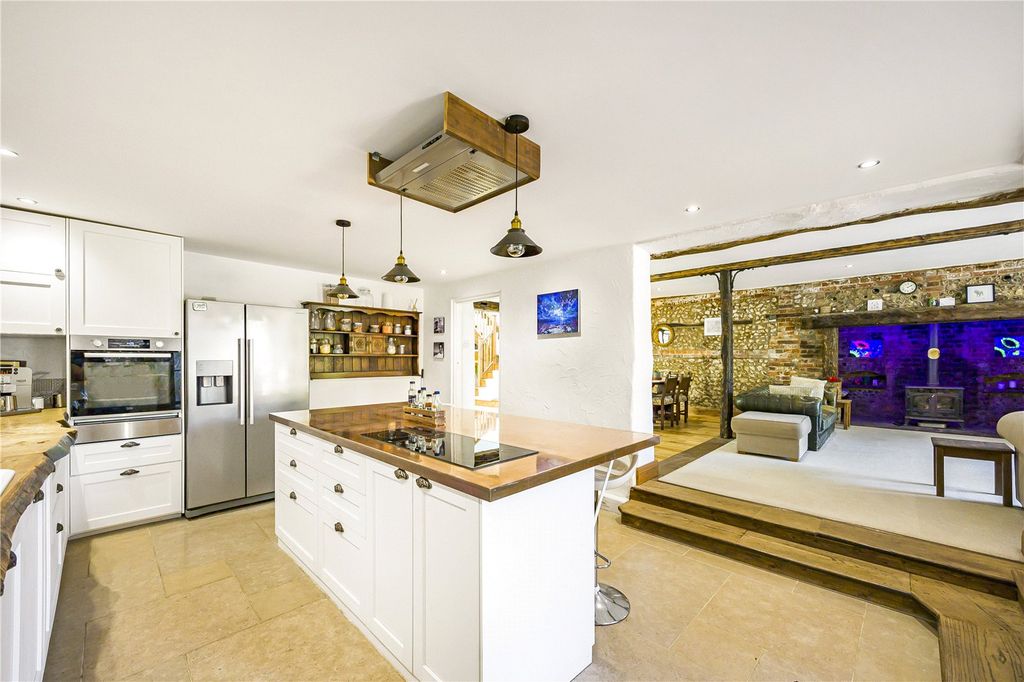 Property photo 3 of 44 Picture No. 78