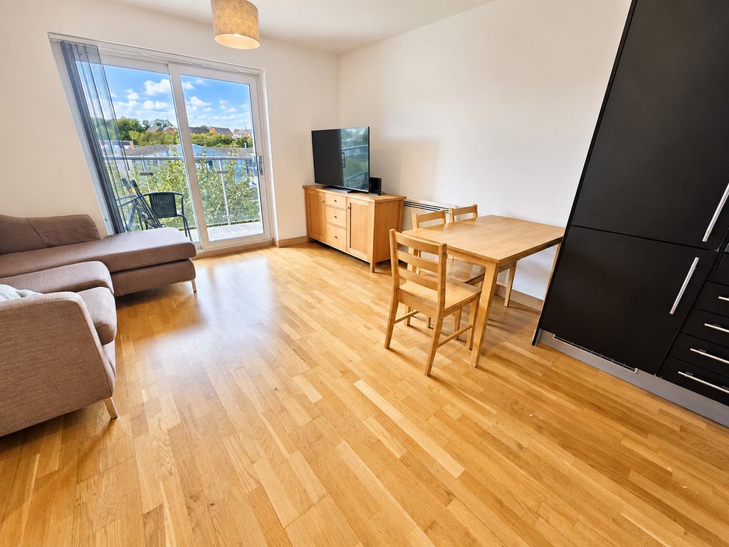 Property photo 2 of 7