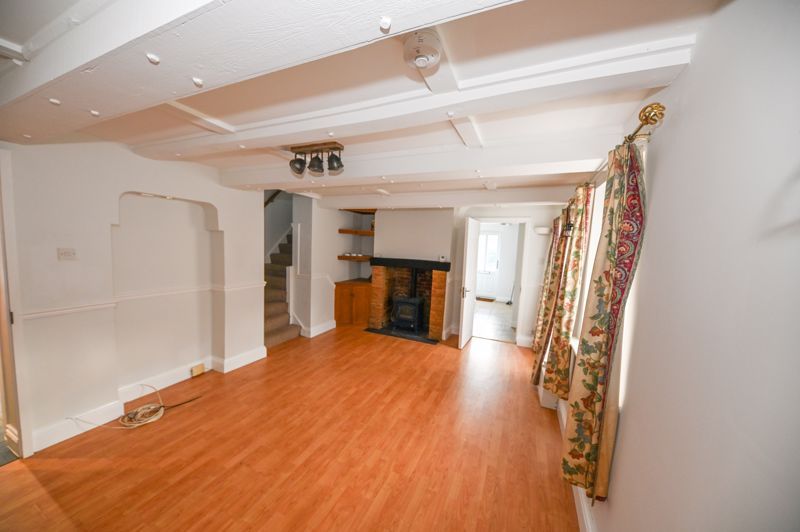 Property photo 2 of 11 Photo 6