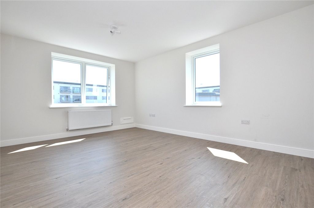 Property photo 3 of 5 Picture No. 05