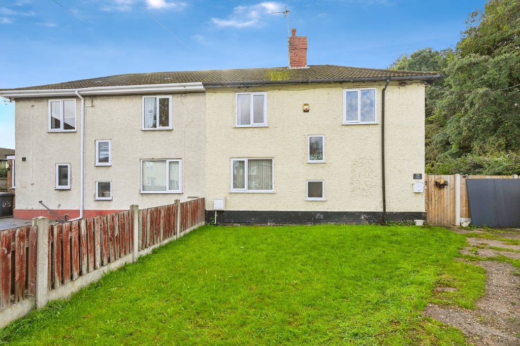 Property photo 2 of 15