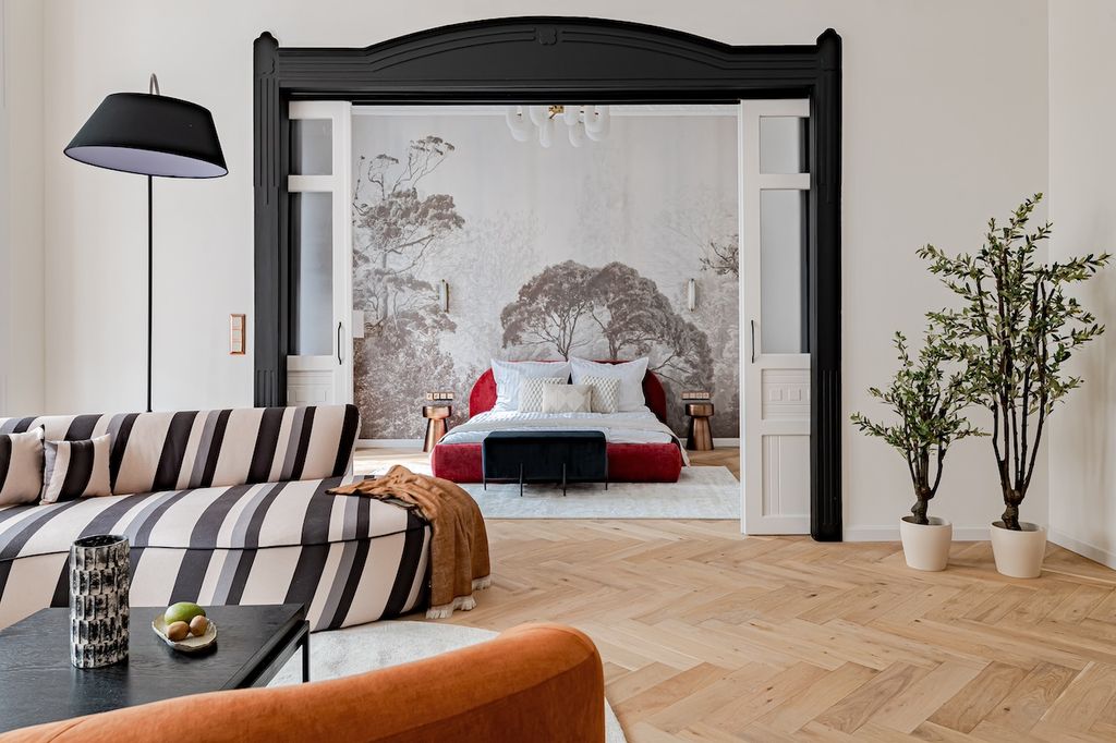 Property photo 2 of 28