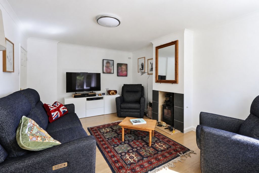 Property photo 3 of 23 0Acce481-907C-430B-A3De-A65E27C0304A