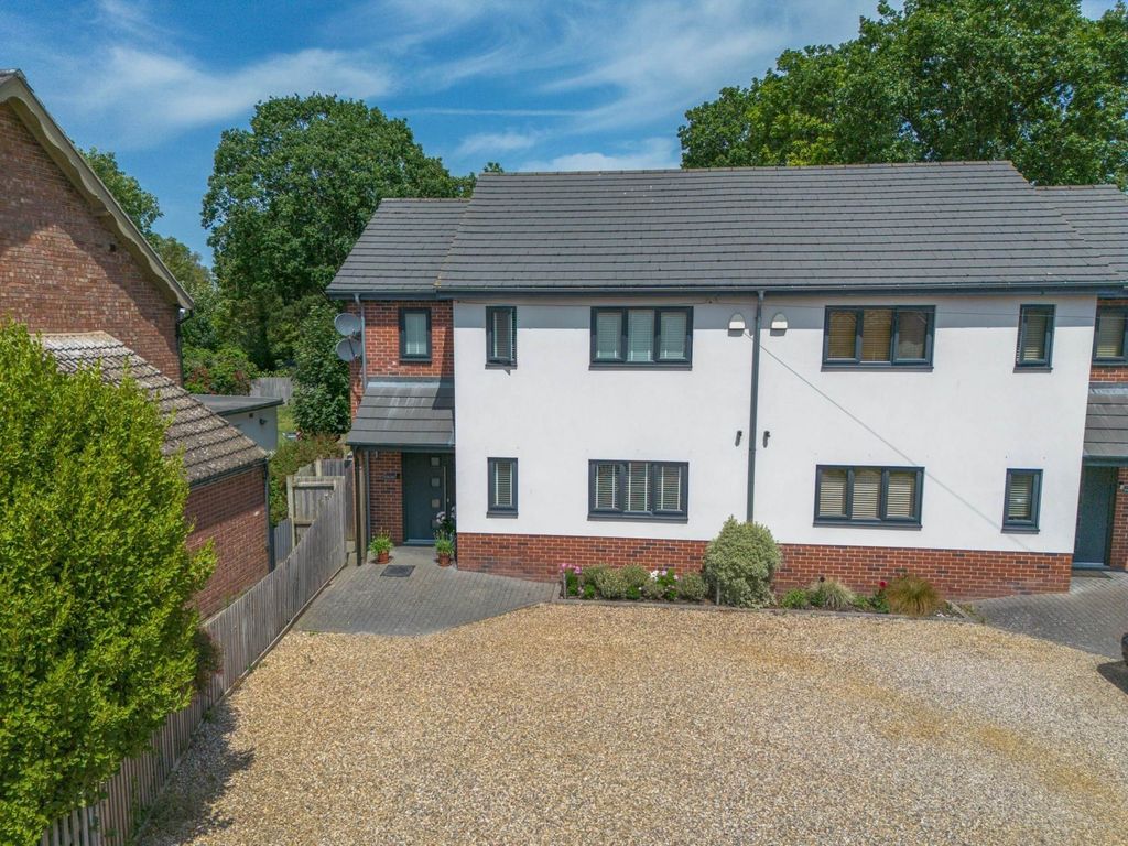 Property photo 1 of 24