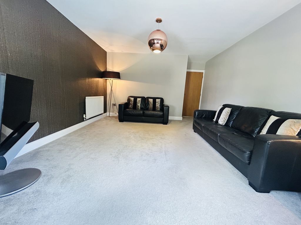 Property photo 2 of 21 Img_2637