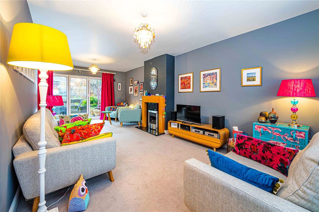 Property photo 2 of 26 Picture No. 14