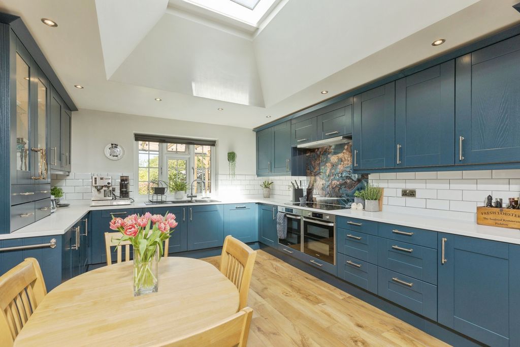 Property photo 2 of 20 Photo #2