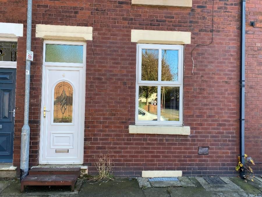 Property photo 1 of 14