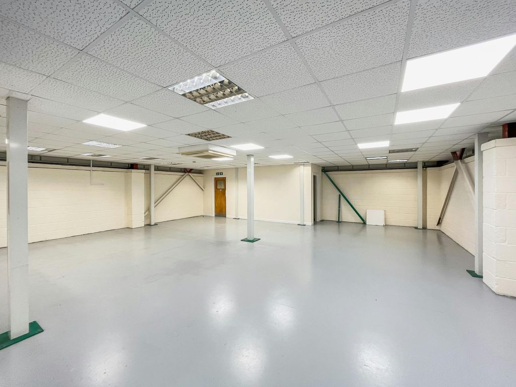 Property photo 2 of 5 6.Jpg