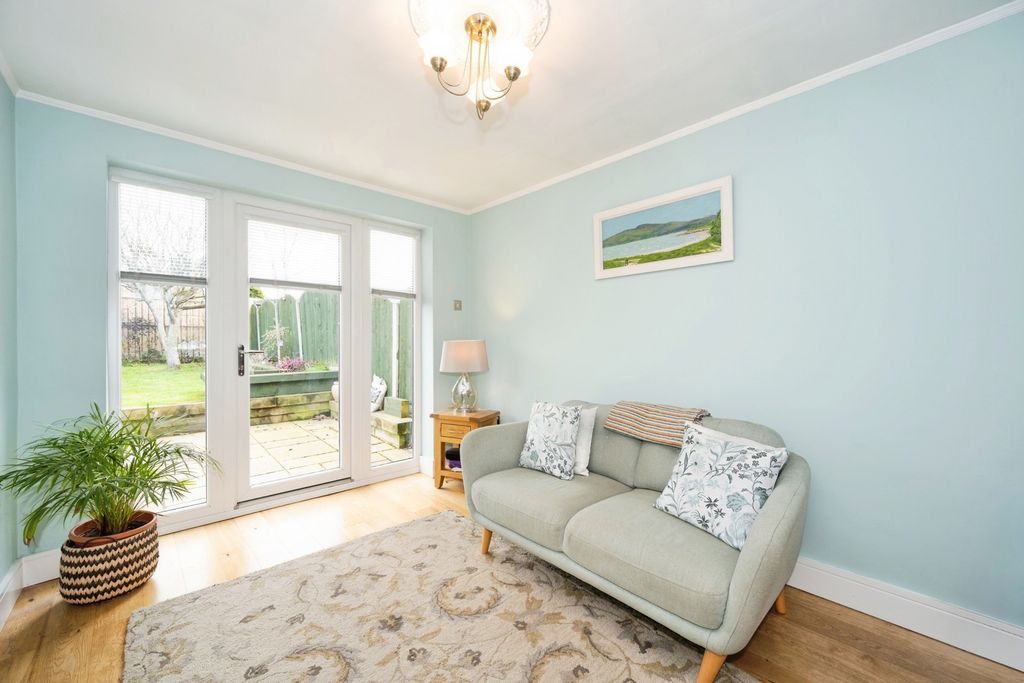 Property photo 3 of 17 Family Room