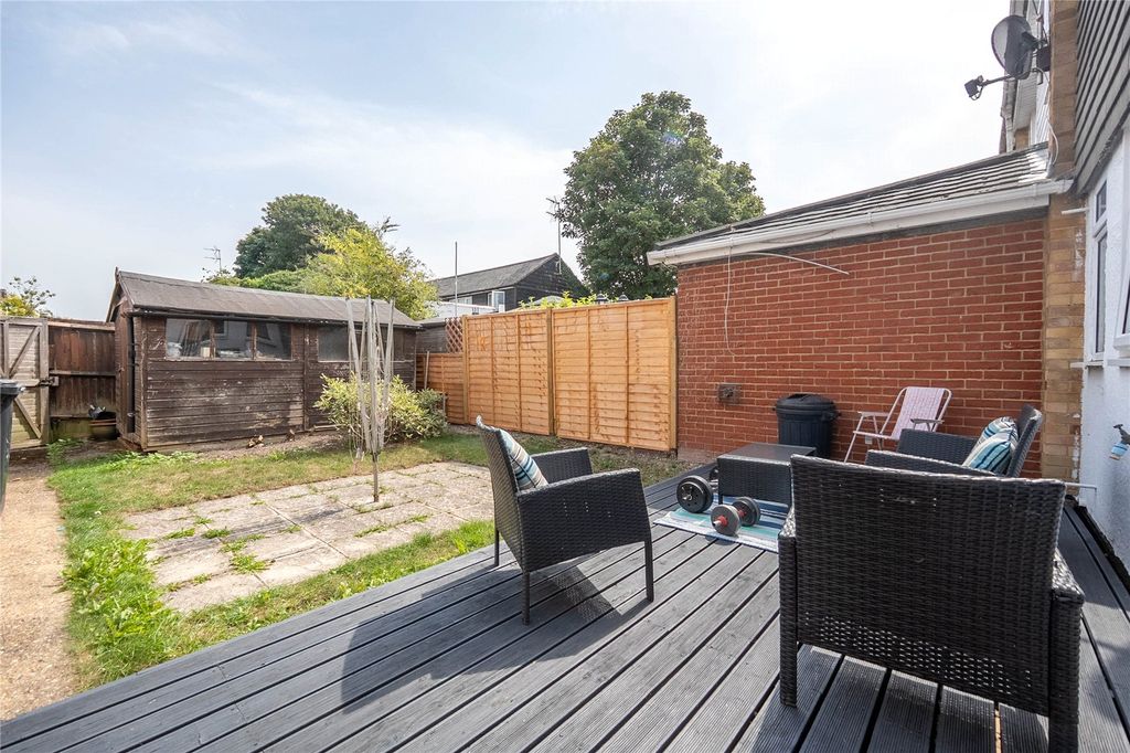 Property photo 3 of 10 Picture No. 23