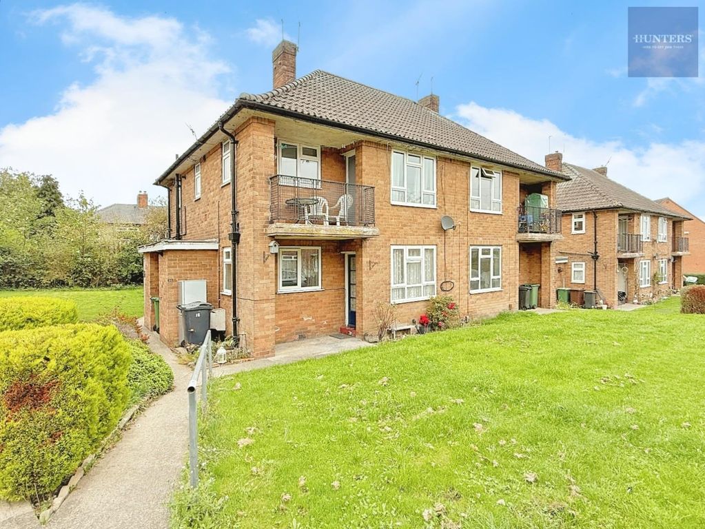 Property photo 1 of 9 External