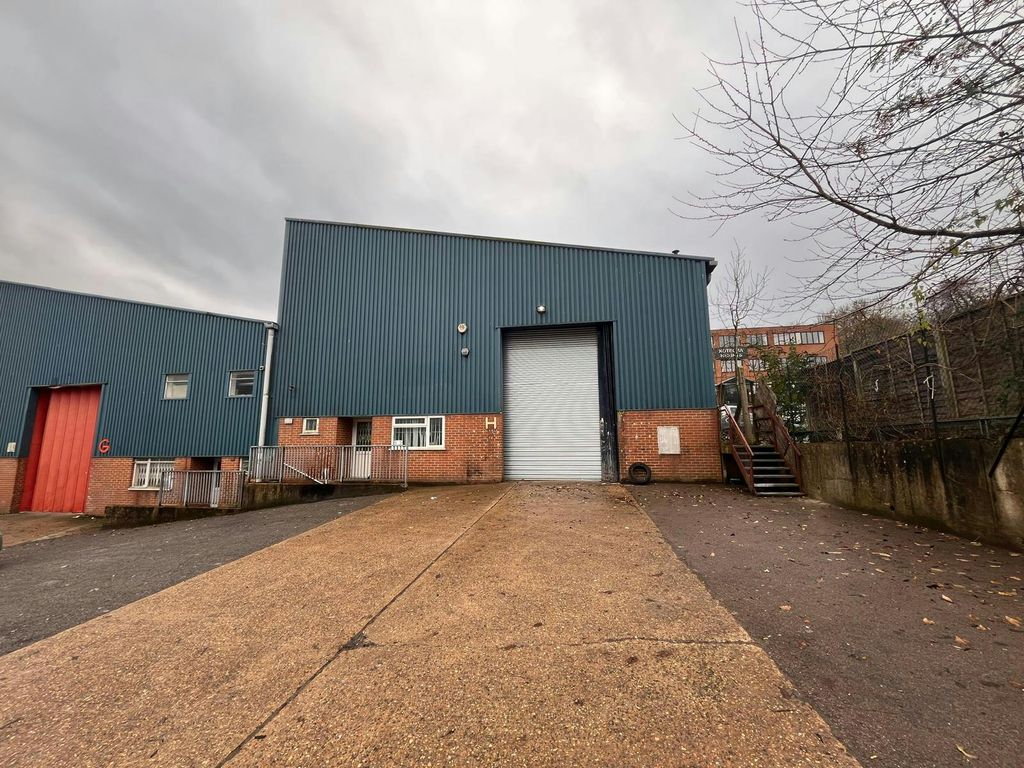 Property photo 1 of 5 Whatsapp Image 20251112 At 140311_Eb0d63Ef.Jpg