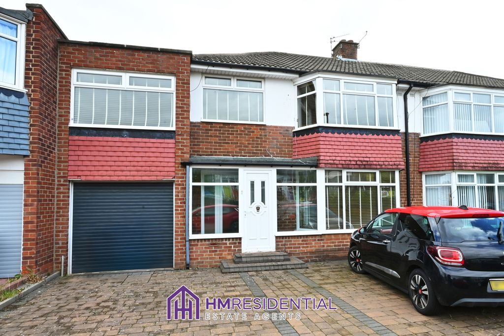 Property photo 1 of 10 4 Bedroom Semi Detached  For Rent On Montague Avenue, Gosforth, Newcastle Upon Tyne, Ne3 4Sb. Available 13/05/2026 Â£1695.00 Pcm