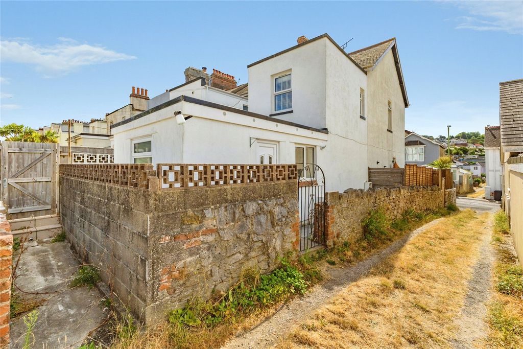 Property photo 1 of 14 Picture No. 02