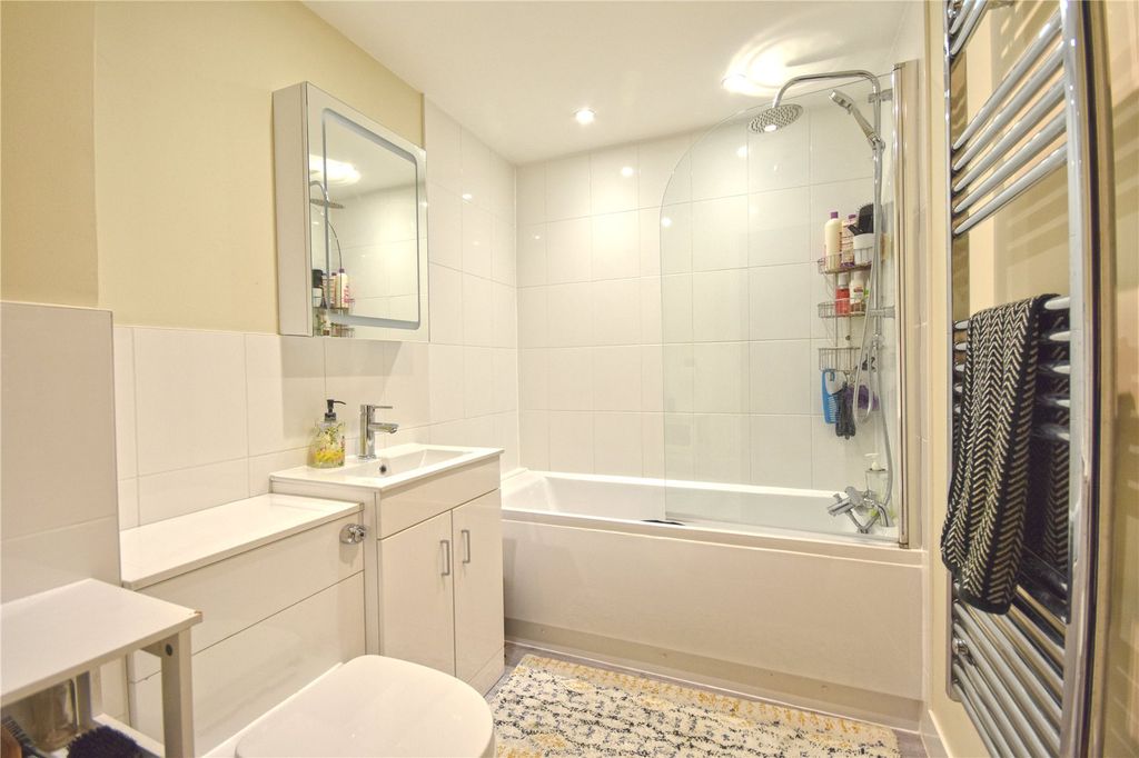 Property photo 2 of 7 Picture No. 01