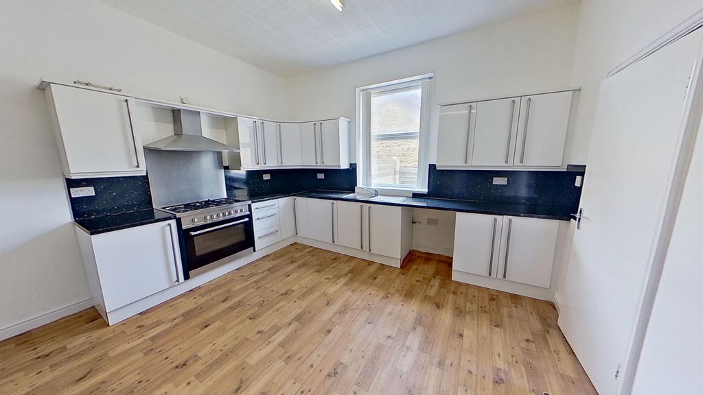 Property photo 3 of 17 32B-Dirkhill-Road-06232026_100452