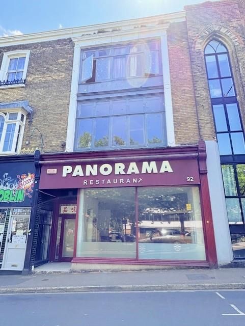 Property photo 1 of 18 92Queenoutside.Jpg