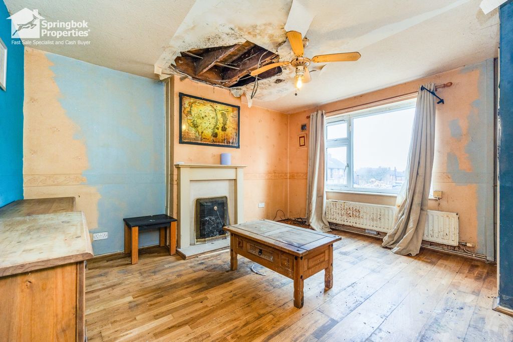 Property photo 2 of 18 Image 1