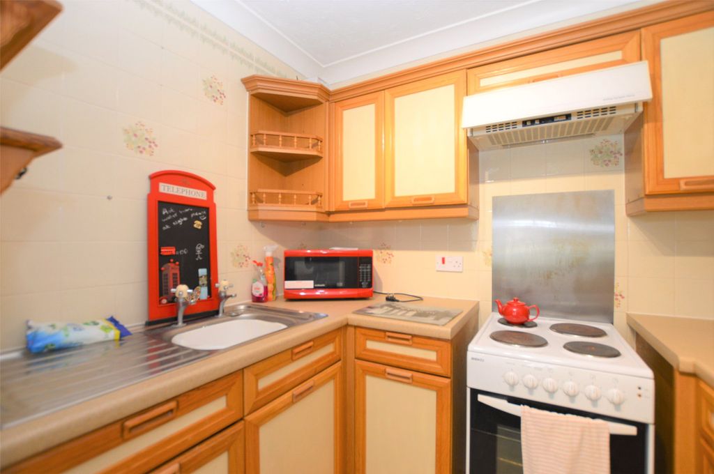 Property photo 3 of 8 Picture No. 05