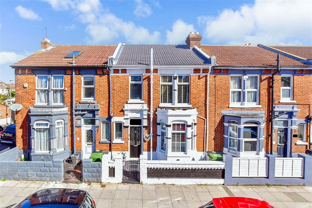 Property photo 2 of 11 External (Web)