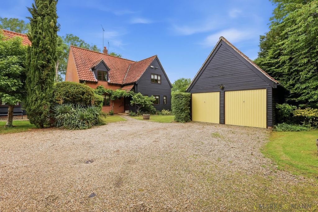 Property photo 1 of 49