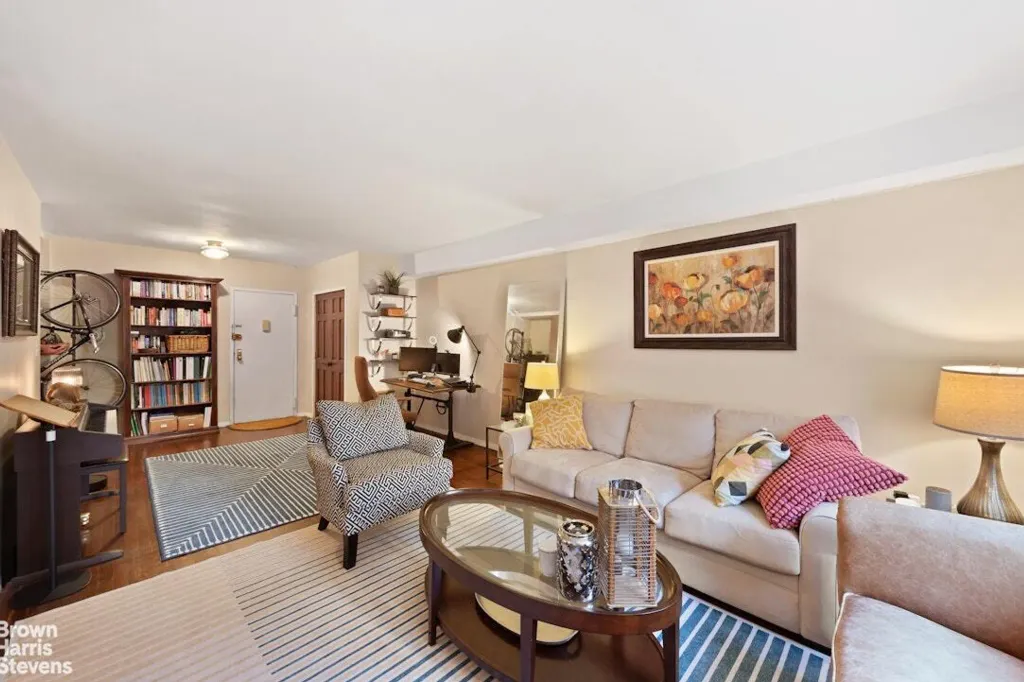 Property photo 2 of 7 <Alttext/>