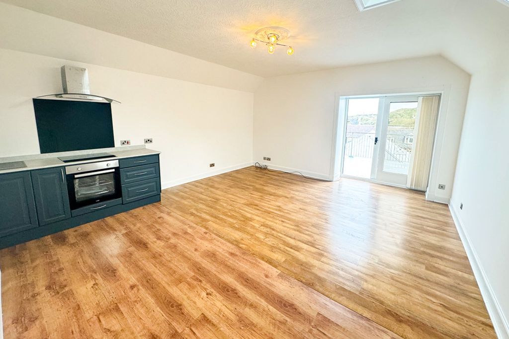 Property photo 2 of 16 Open Plan Living Room &amp; Kitchen