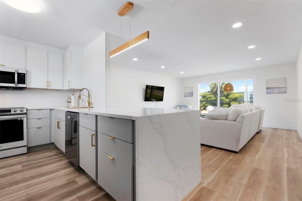 Property photo 3 of 19 <Alttext/>