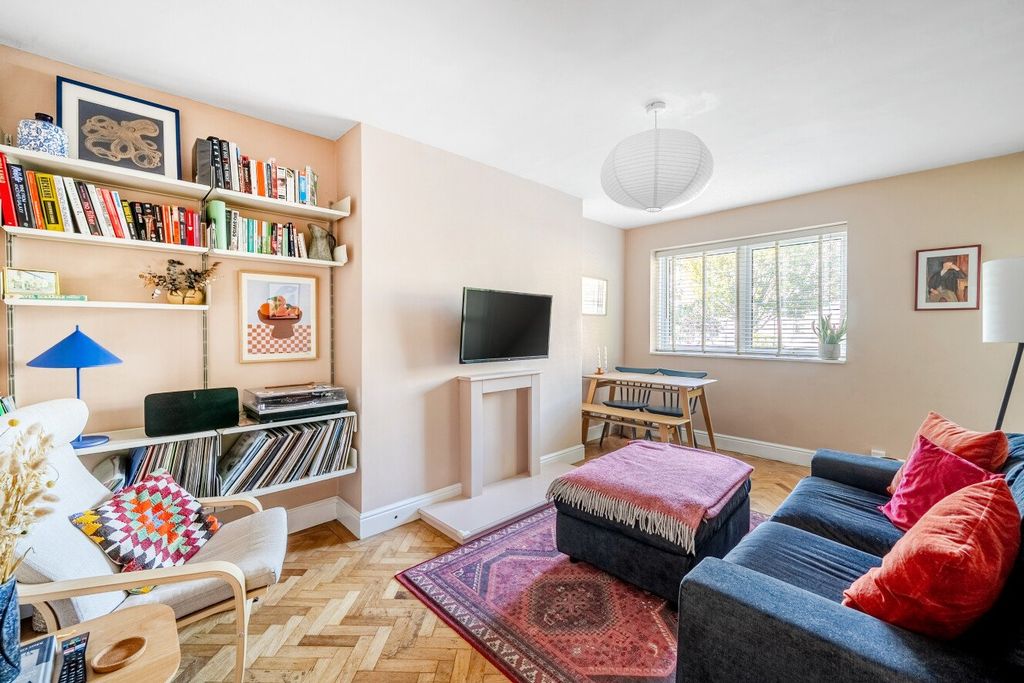 Property photo 1 of 15 Picture No. 14