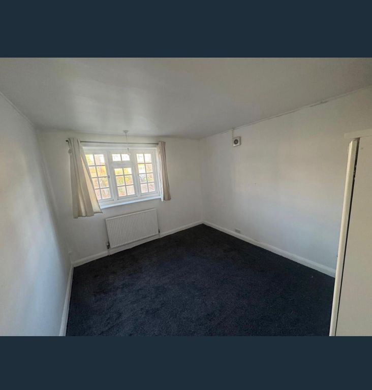 Property photo 3 of 3