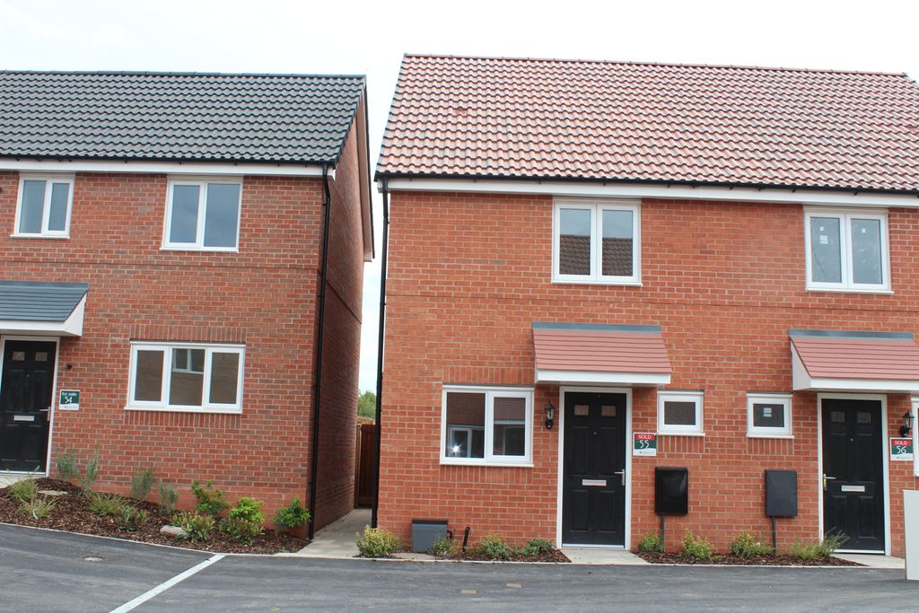Property photo 1 of 13 External
