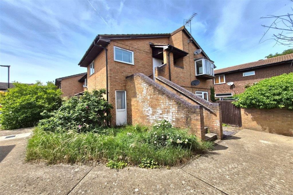 Property photo 1 of 3 (Main)