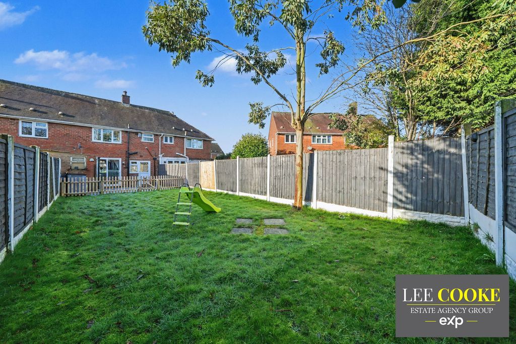 Property photo 3 of 24