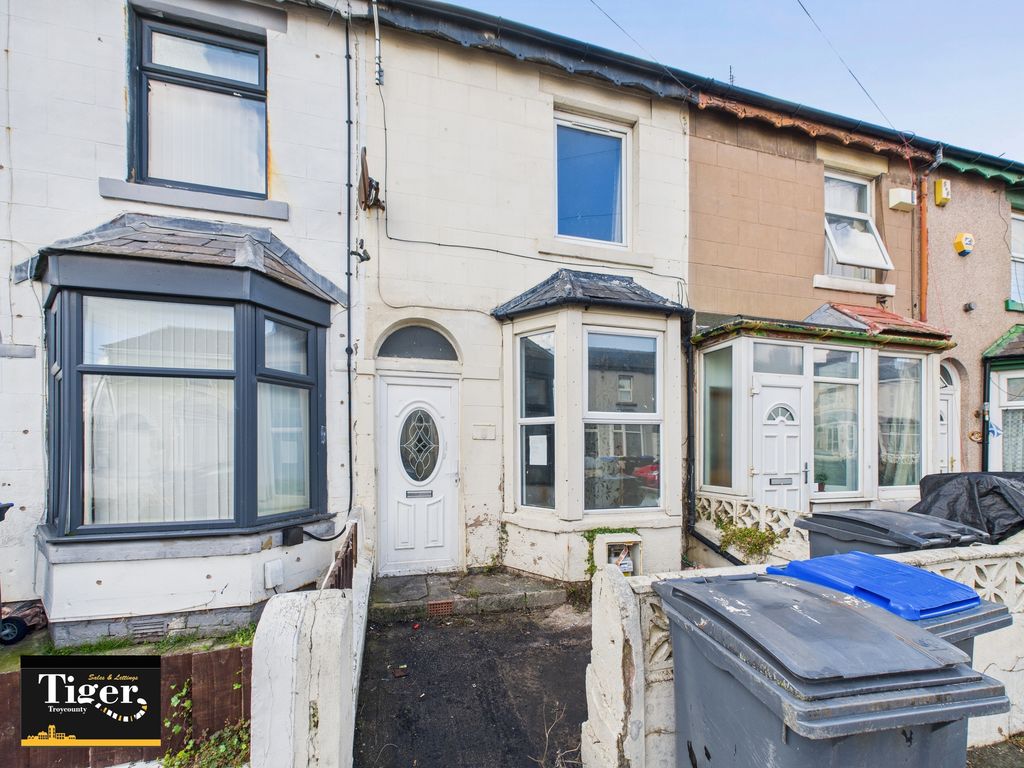 Property photo 1 of 9 Cam03440G0-Pr0420-Still003
