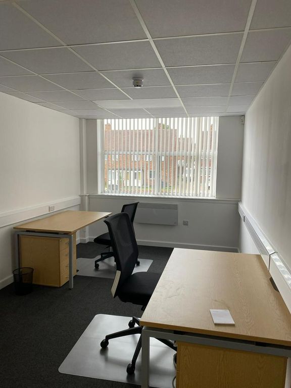 Property photo 2 of 6