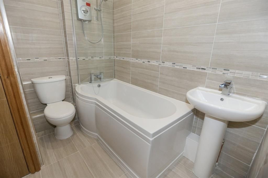 Property photo 3 of 5 Bathroom