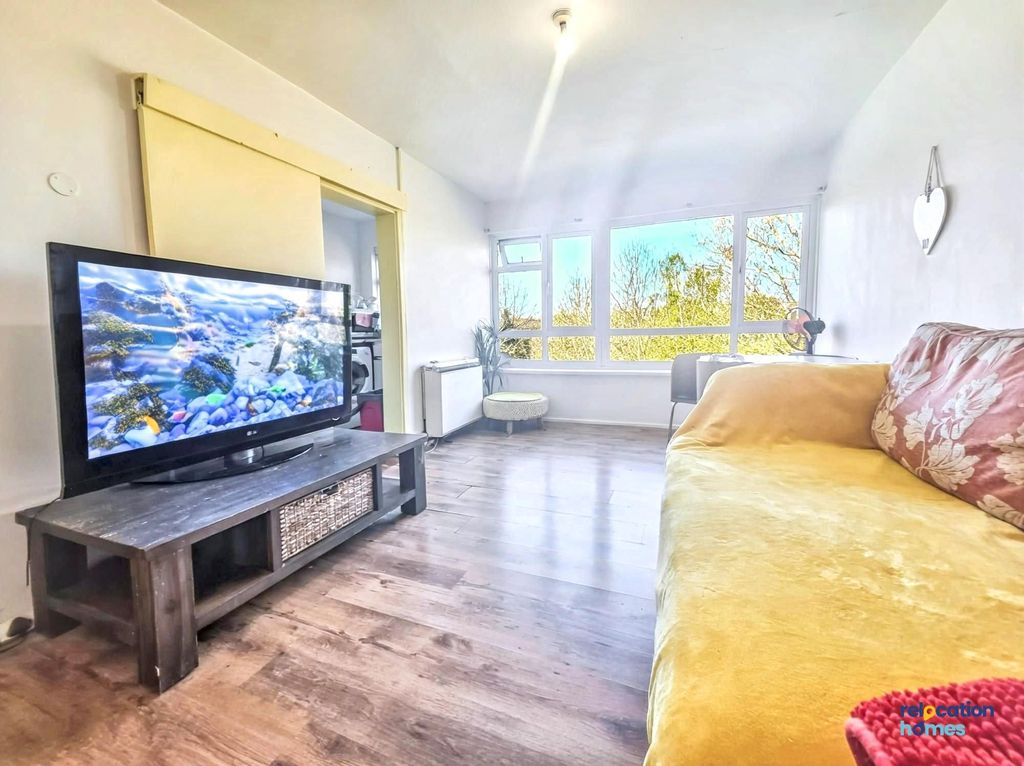 Property photo 1 of 4
