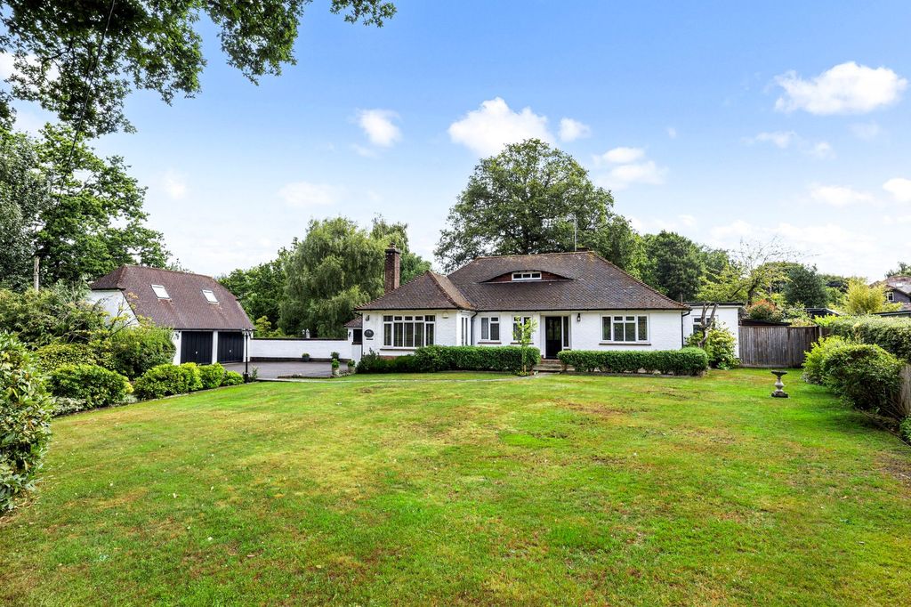 Property photo 1 of 18