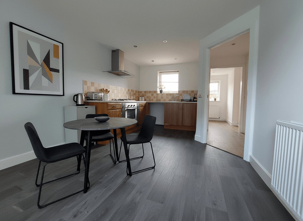 Property photo 3 of 20 Gallery