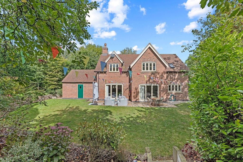 Property photo 3 of 45