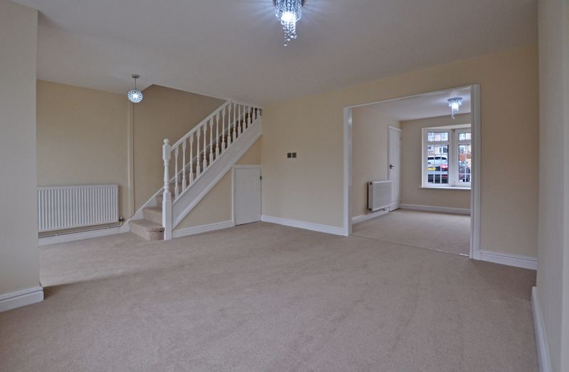 Property photo 2 of 15 Photo 3